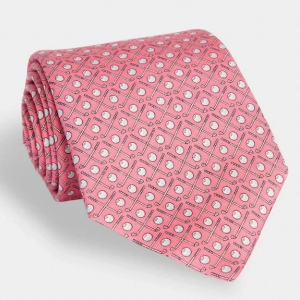 Vineyard Vines golf tie